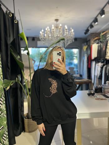 Leopar Figürlü Siyah Sweatshirt