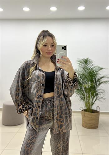 Leopar Parlak Oversize Gömlek