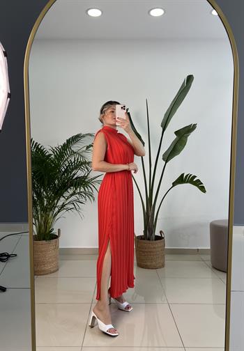 Nar Çiçeği Şifon Pilise Elbise 