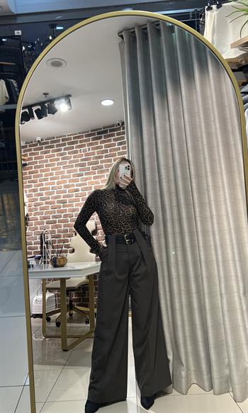 Pileli Çift Kemerli Pantalon