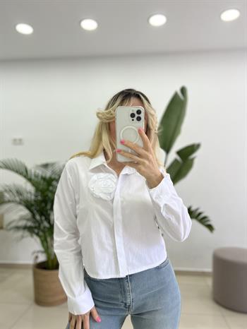 Poplin Dokuda Gül Detaylı Tasarım Crop Gömlek
