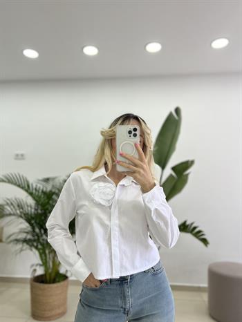 Poplin Dokuda Gül Detaylı Tasarım Crop Gömlek
