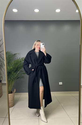 Premıum Kalite Kuşaklı Siyah Kaban