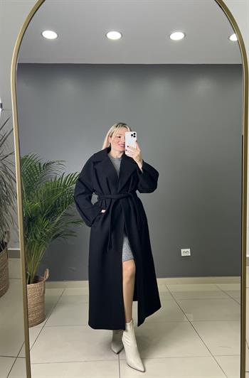 Premıum Kalite Kuşaklı Siyah Kaban