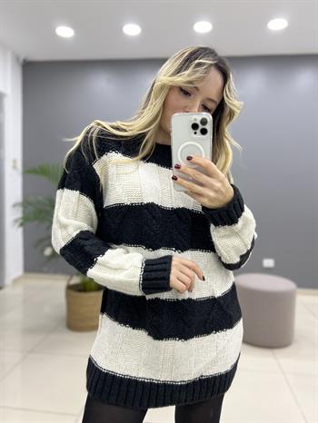 Sim Detaylı Siyah Triko Kazak