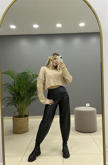 Siyah Yarım  Balon Deri Pantolon 