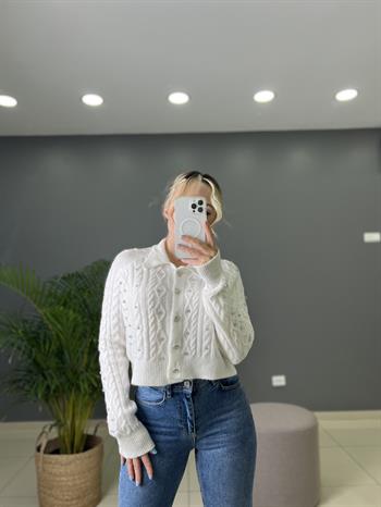 Taş Aksesuarlı Beyaz Triko Crop Hırka