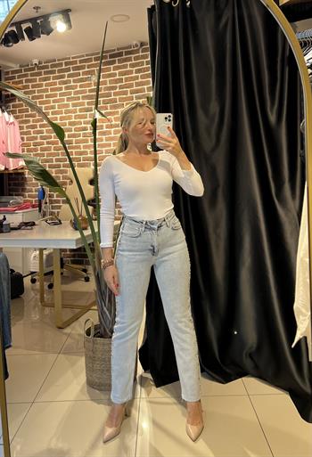 Taş İşleme Detaylı Buz Mavi Jean Pantolon