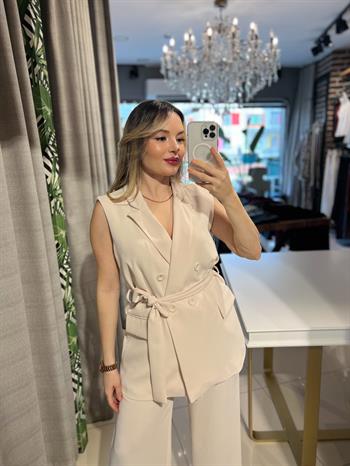 Taş Rengi Kemerli Yelek-Pantolon Takım