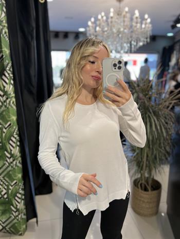 Tok Dokuda Fermuar Detaylı Beyaz Merserize Triko