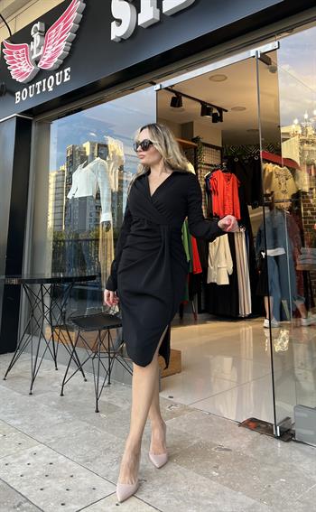 Uzun Kol Kruvaze Yaka Siyah Kalem Elbise