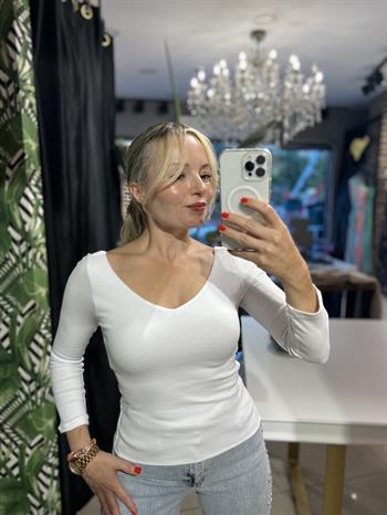 Uzun Kollu V Dekolteli Beyaz Body Top