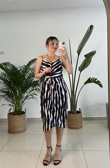 Yandan Bağlama Detaylı Zebra Desen Saten Elbise