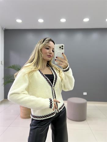 Yumoş Etnik Desenli Hırka