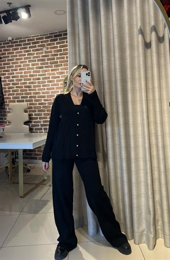 Yürütmeli Hırkalı Siyah Takım