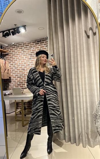 Zebra Desen Uzun Triko Hırka