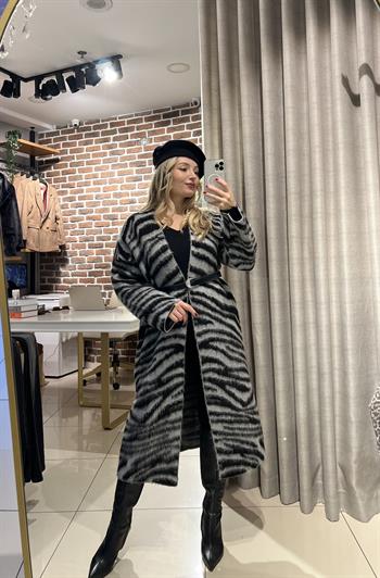 Zebra Desen Uzun Triko Hırka