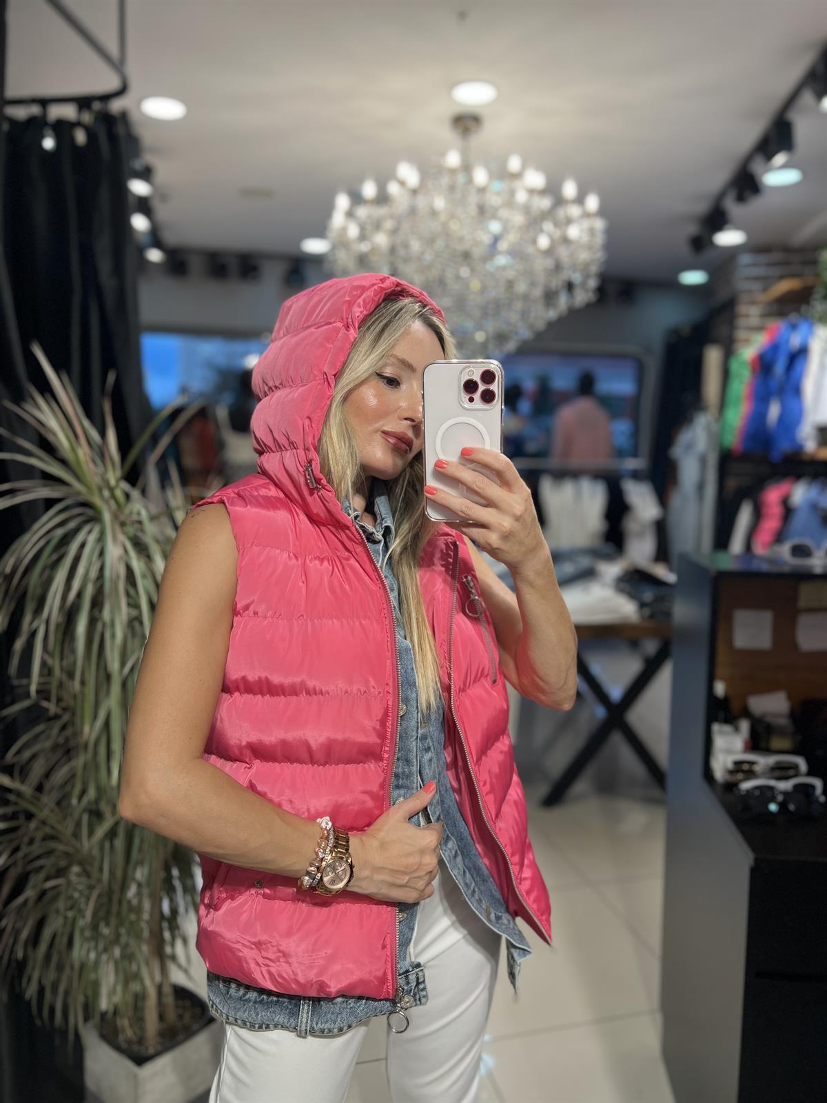  Pembe Şişme Mont 