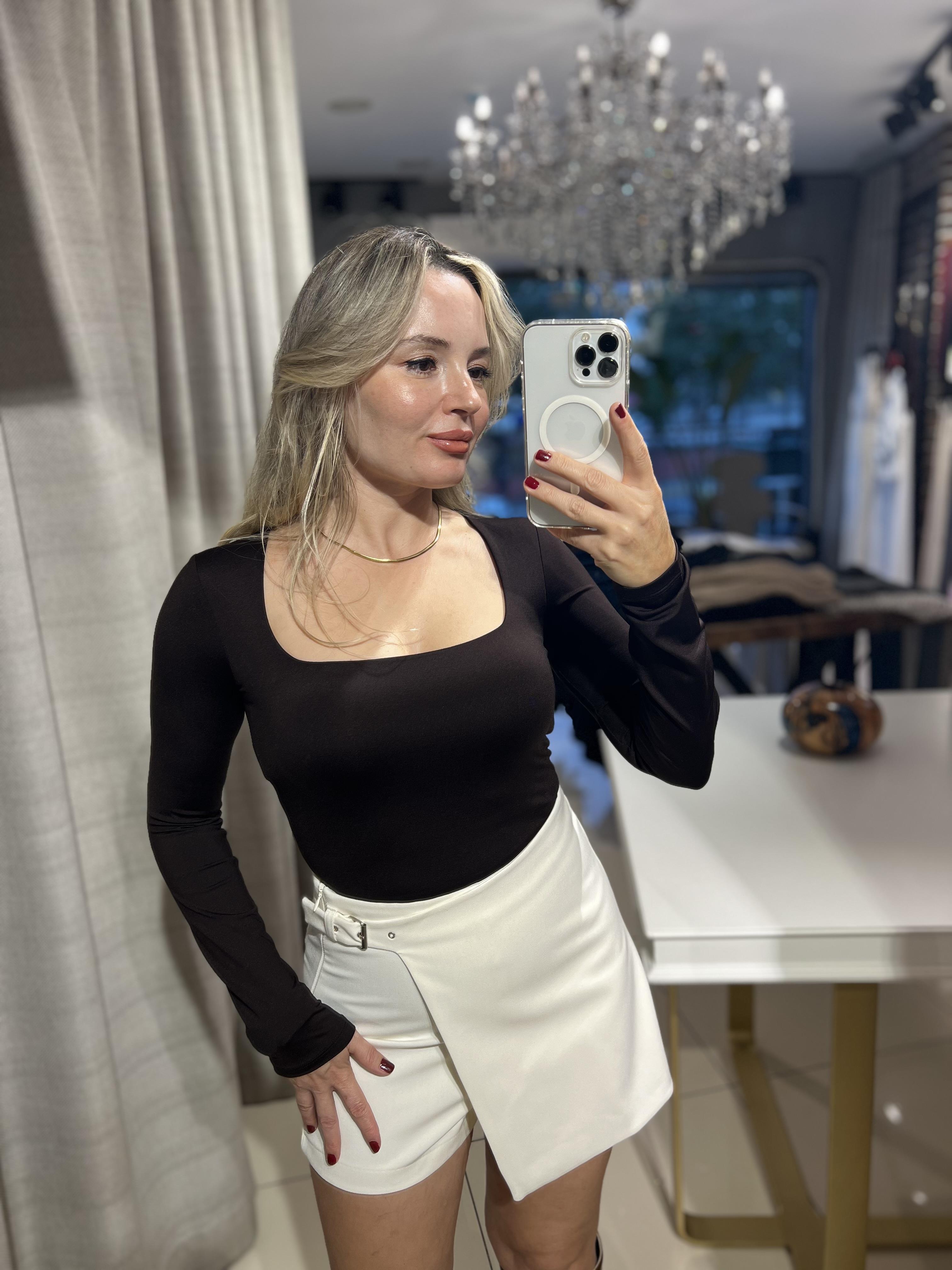 Kare Yaka Acı Kahve Çıtçıtlı Body