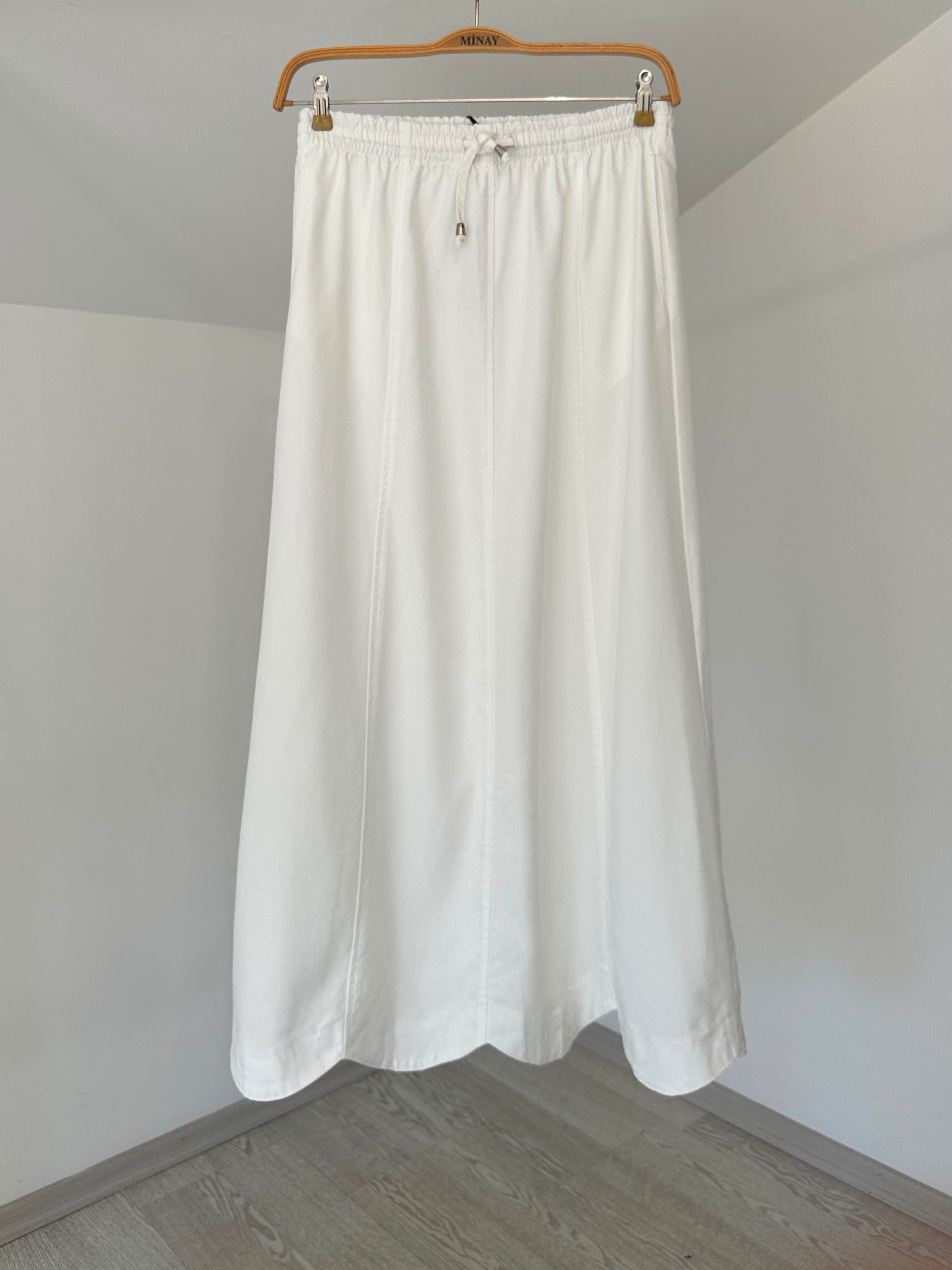 2273 Parçalı Beli Büzgülü Etek-Beyaz