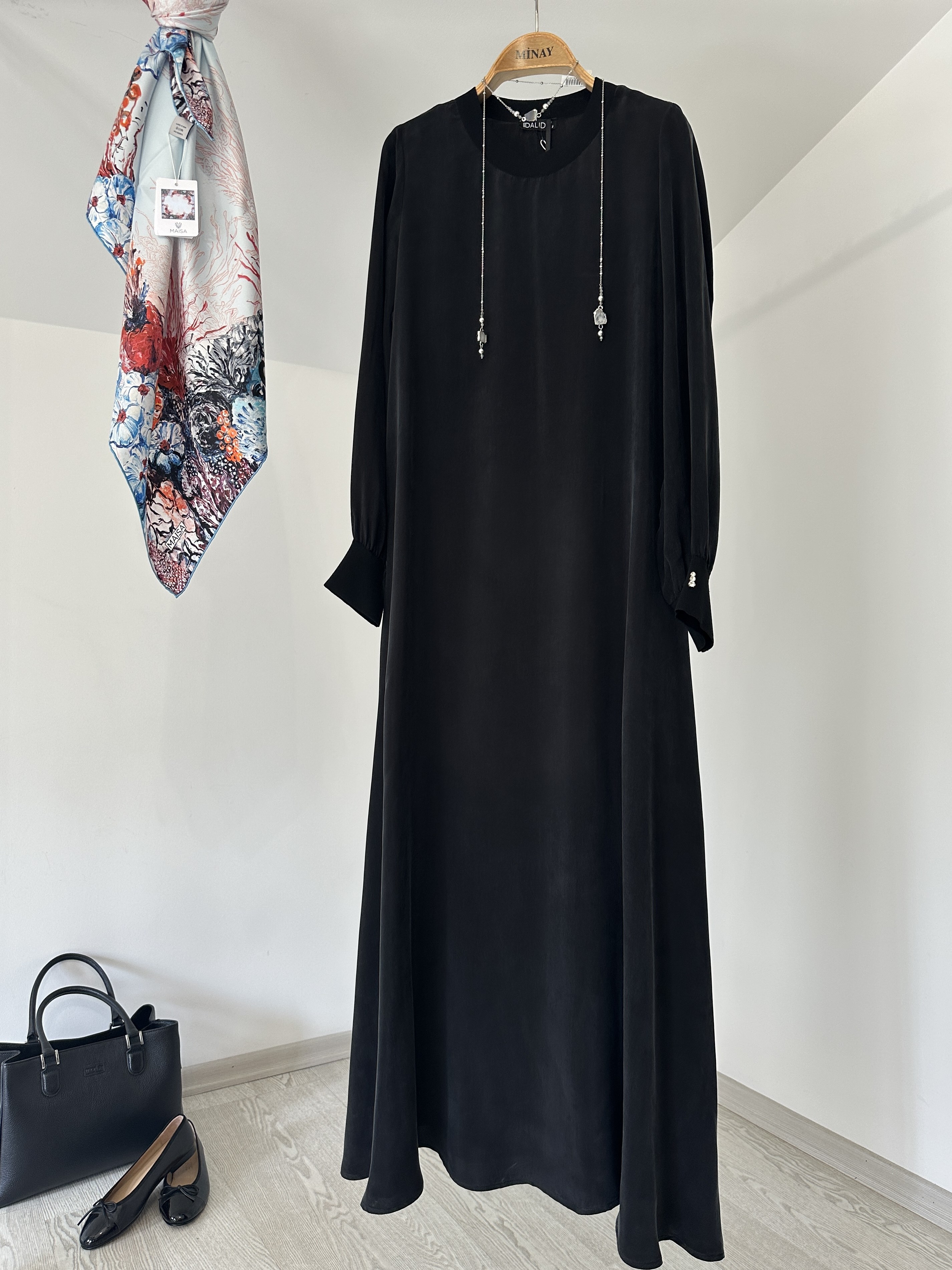 64304 Uzun Kollu Cupro Elbise-Siyah
