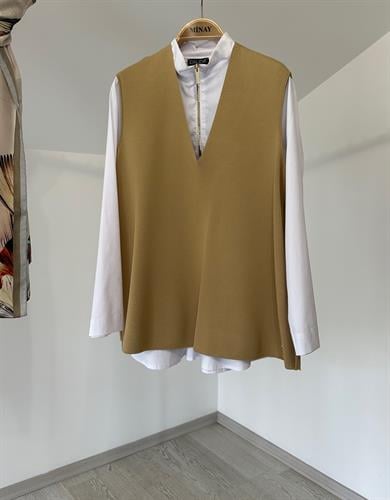 6017 Etek Ucu Fermuarlı İtalyan Rayon İplik Triko Kolsuz V Yaka Bluz-Camel