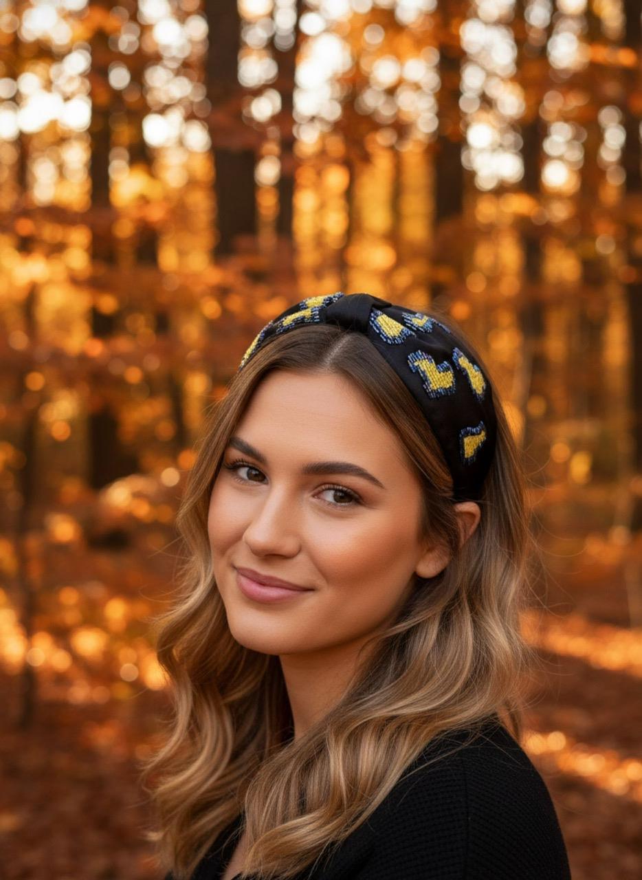 0903 İşlemeli Taç