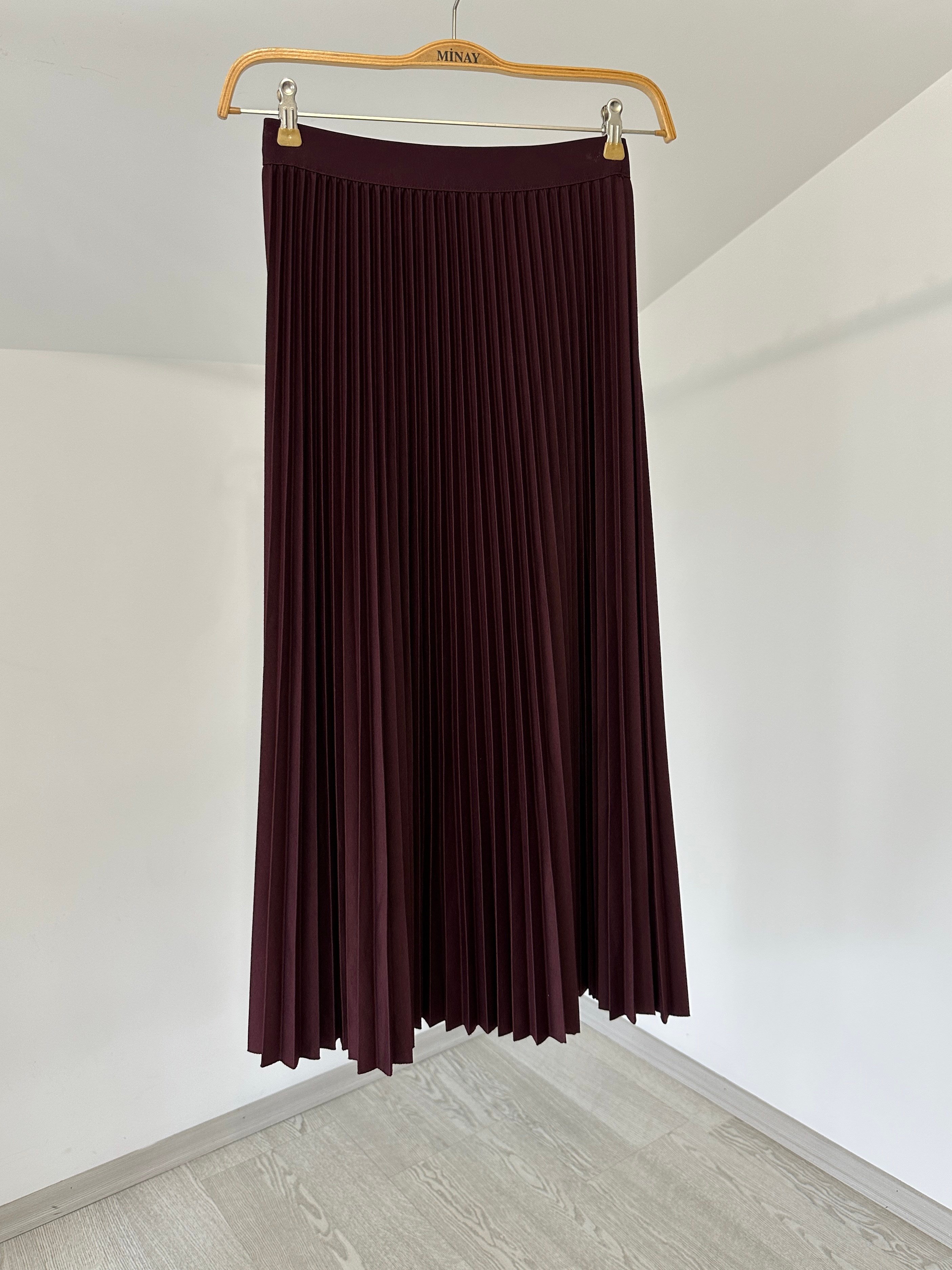 10234 Piliseli Etek-Bordo