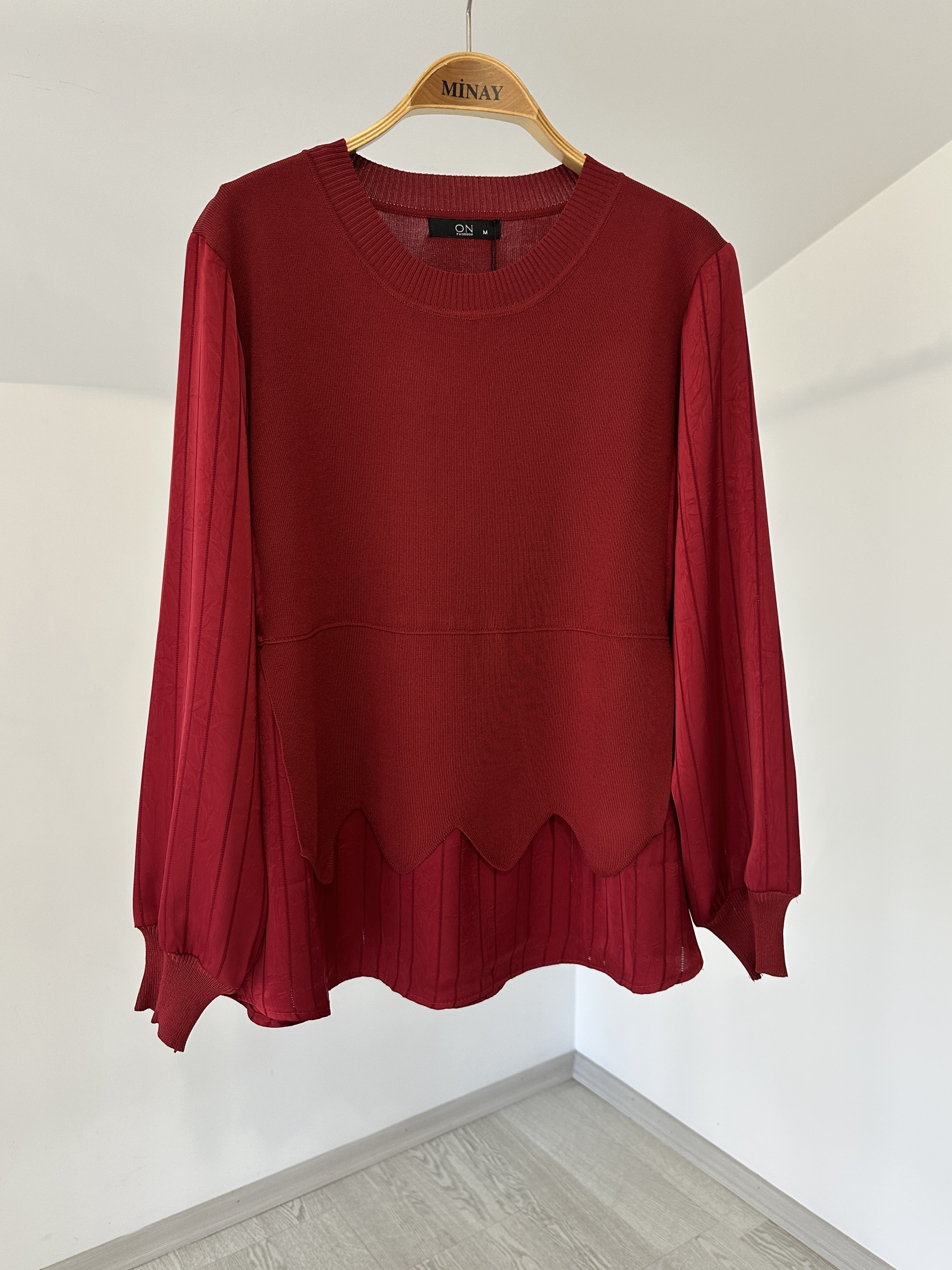 10553 Kumaş Garnili Dilimli Triko Bluz-Bordo