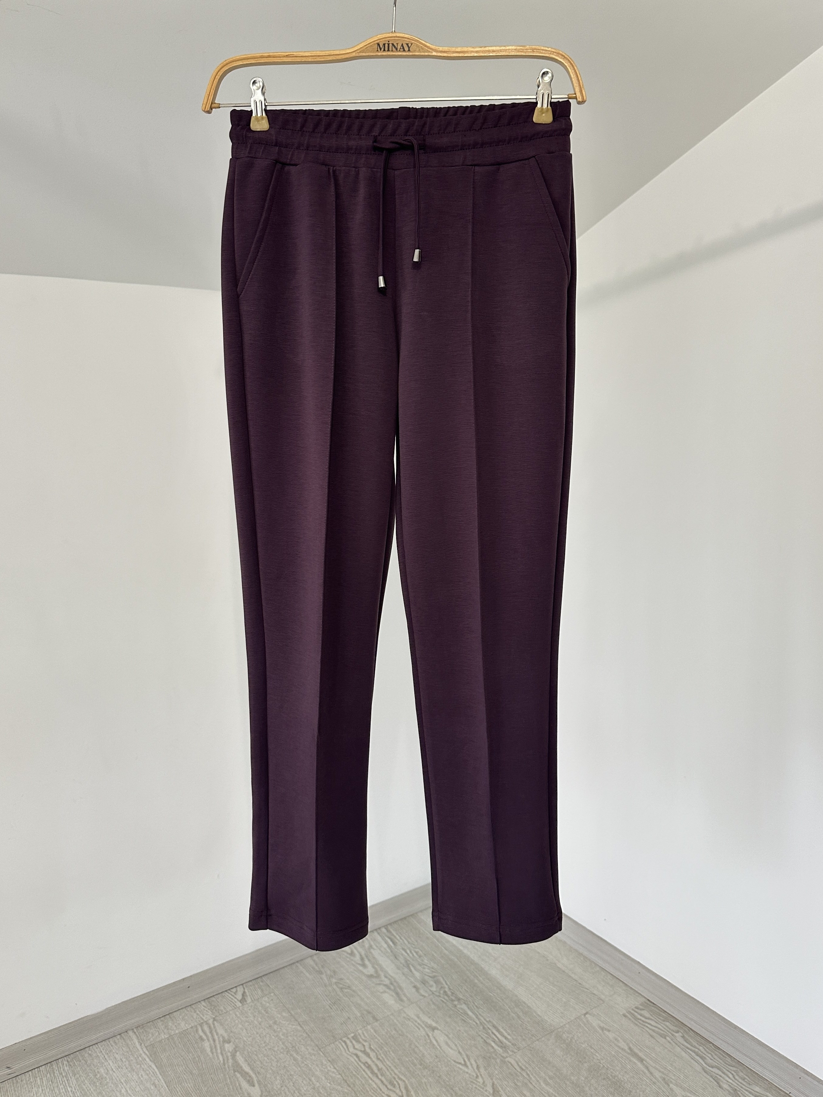 16123 Beli Bağcıklı Çımalı Pantolon-Bordo