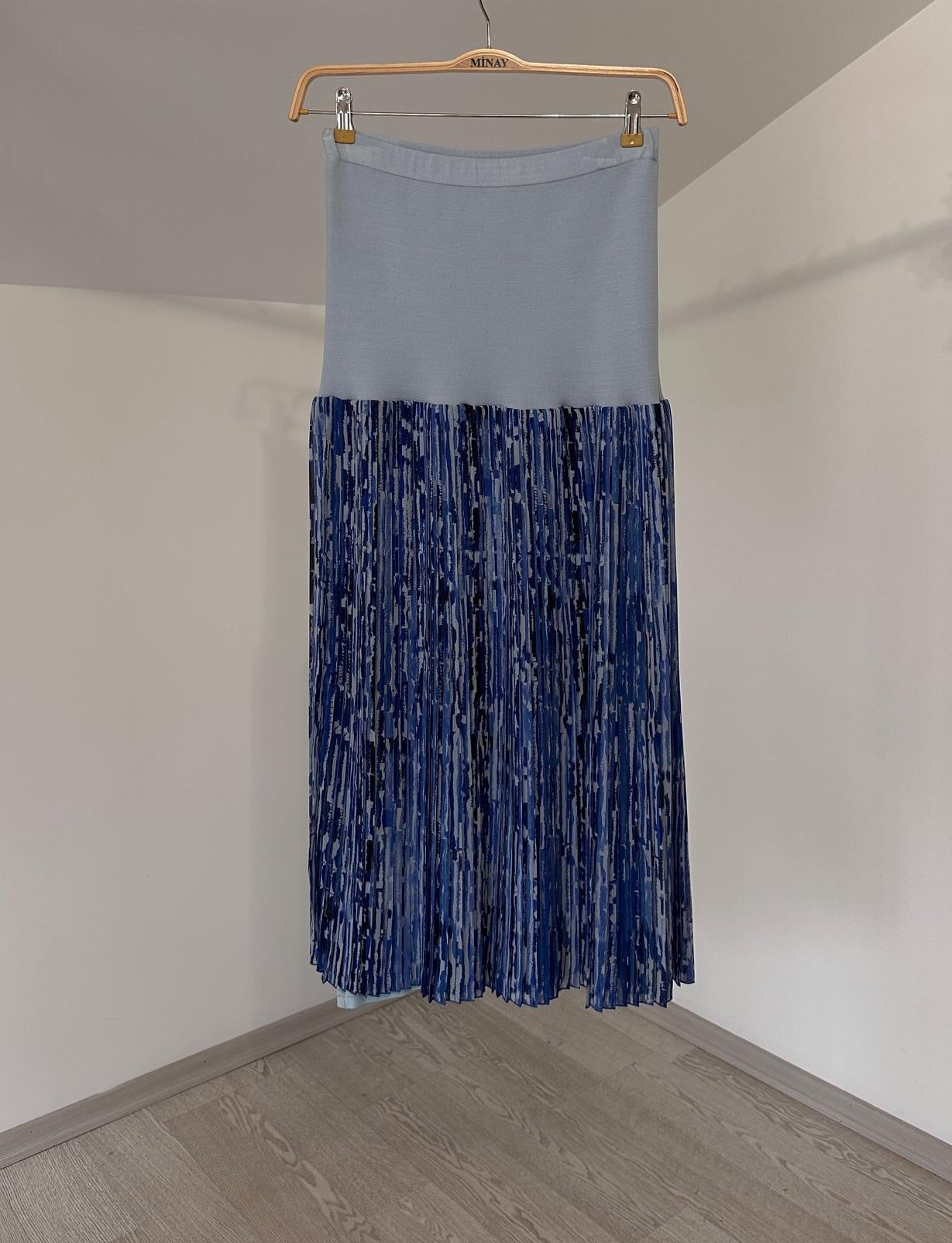 2013 İtalyan Rayon İplik Triko Korsajlı Desenli Etek-Mavi