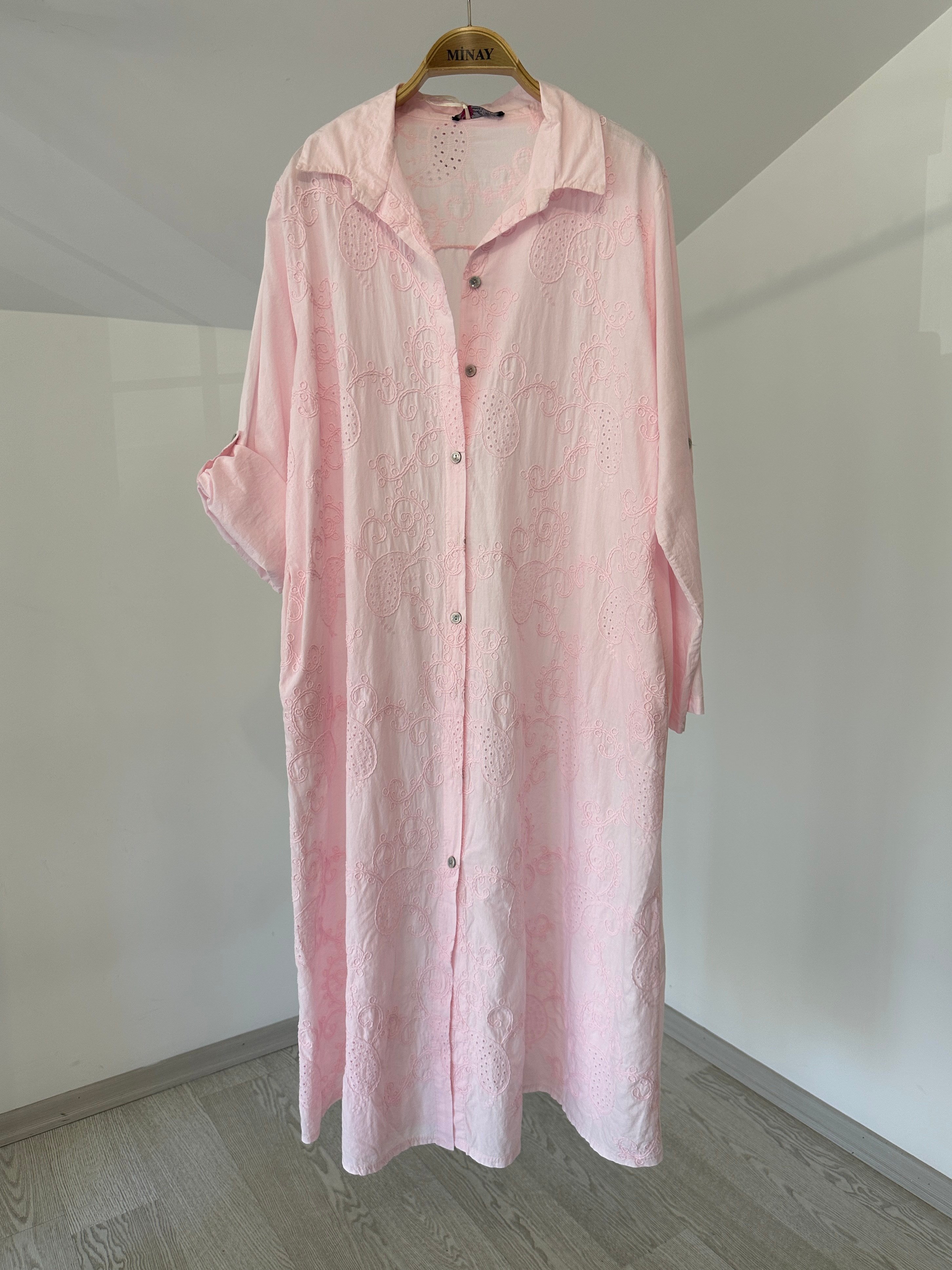 25087 Şal Yaprak Kabartma Desenli Elbise-Pembe