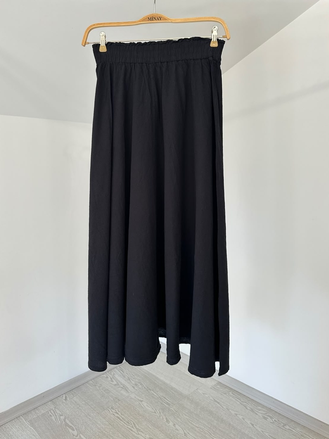 3013 Beli Lastikli Etek-Siyah