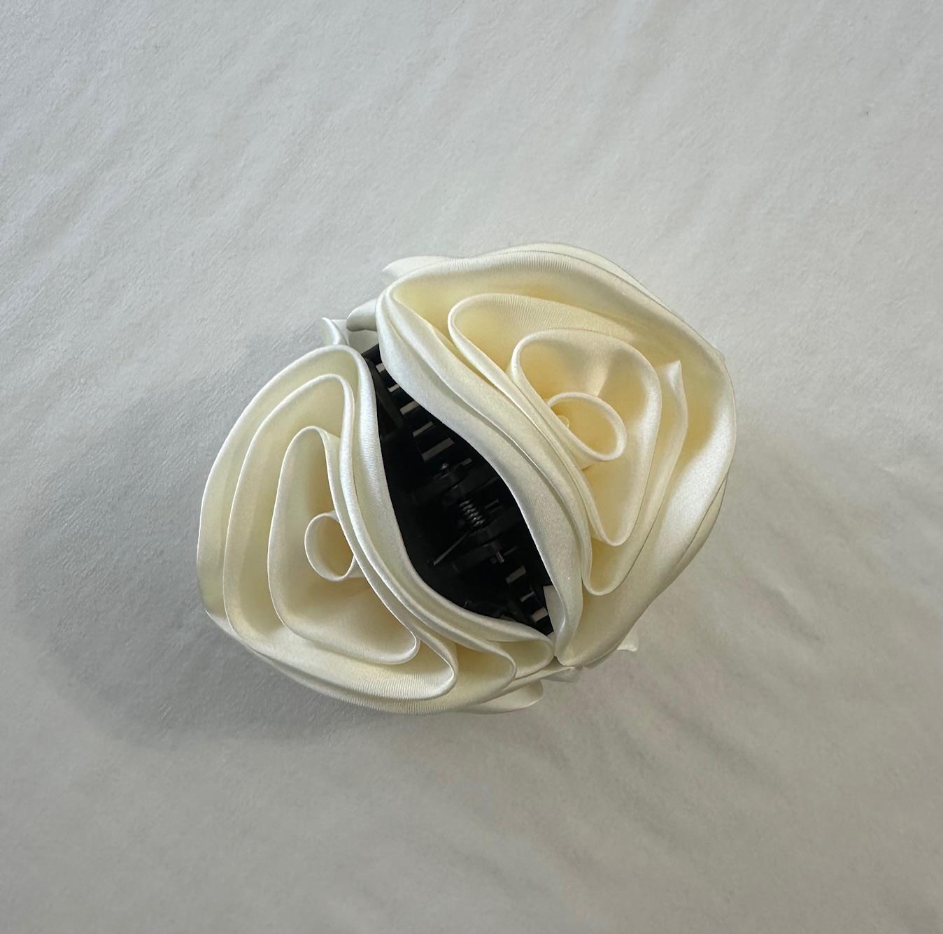 5556 Orta Boy Topuz Tokası-Ekru