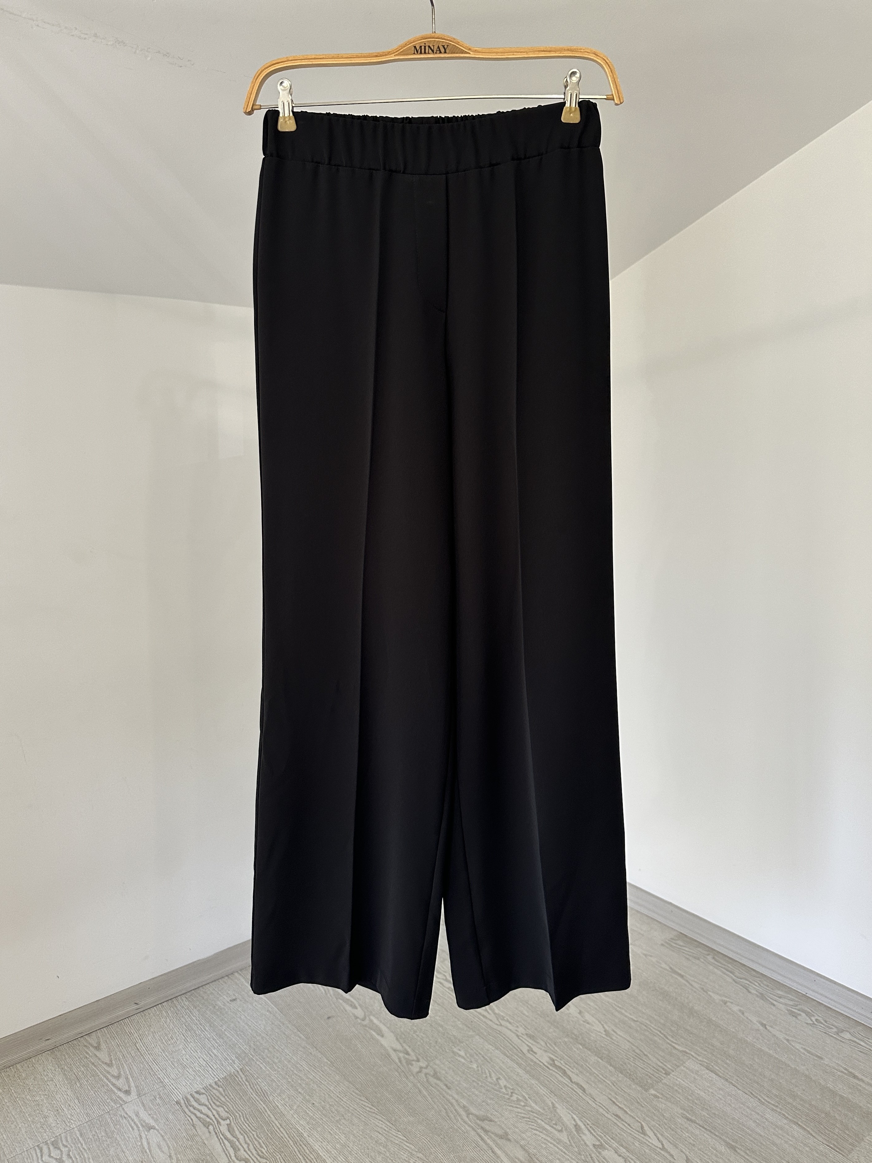 5580 Beli Lastikli Geniş Paça Pantolon-Siyah