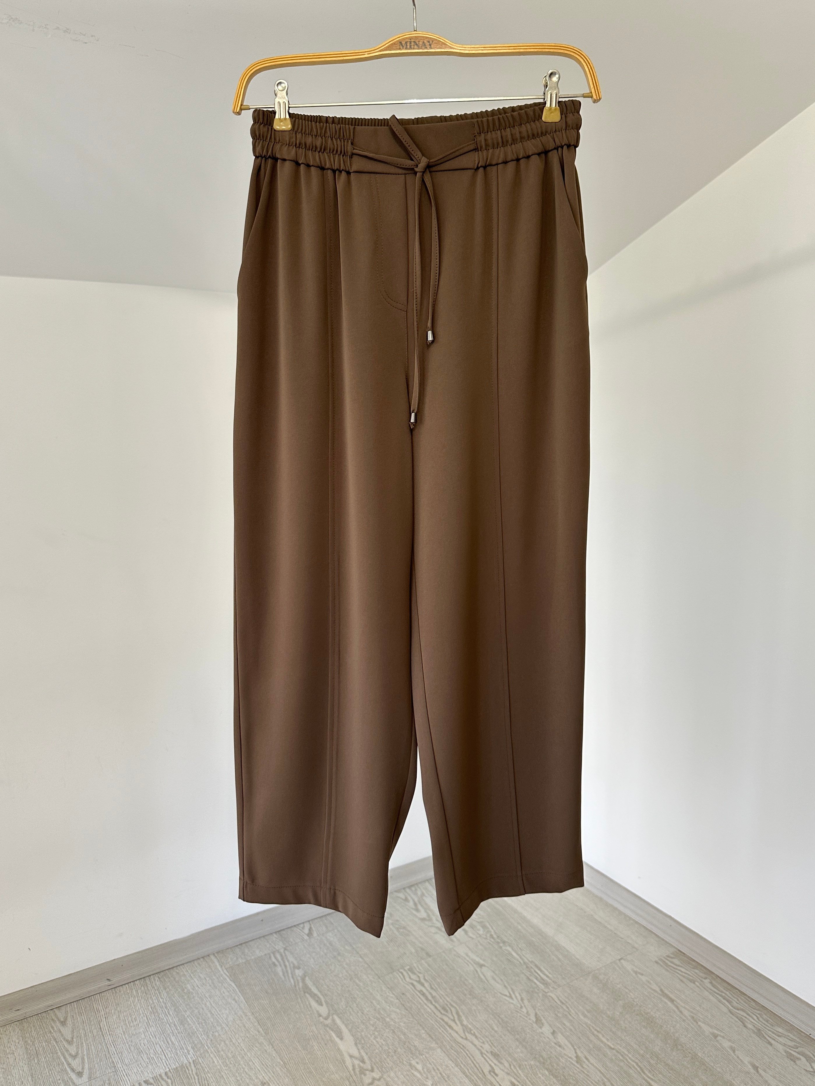 5618 Beli Lastikli Dar Paça Pantolon-Vizon