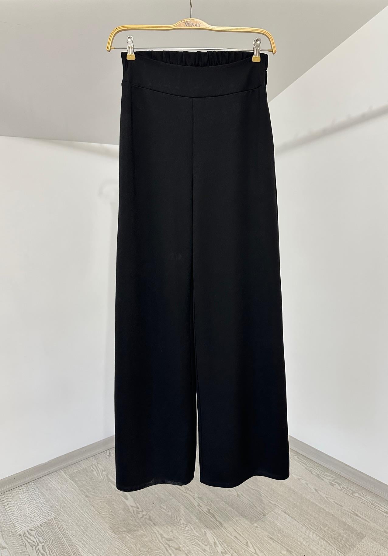 70100 Arka Beli Lastikli Bol Paça Pantolon-Siyah