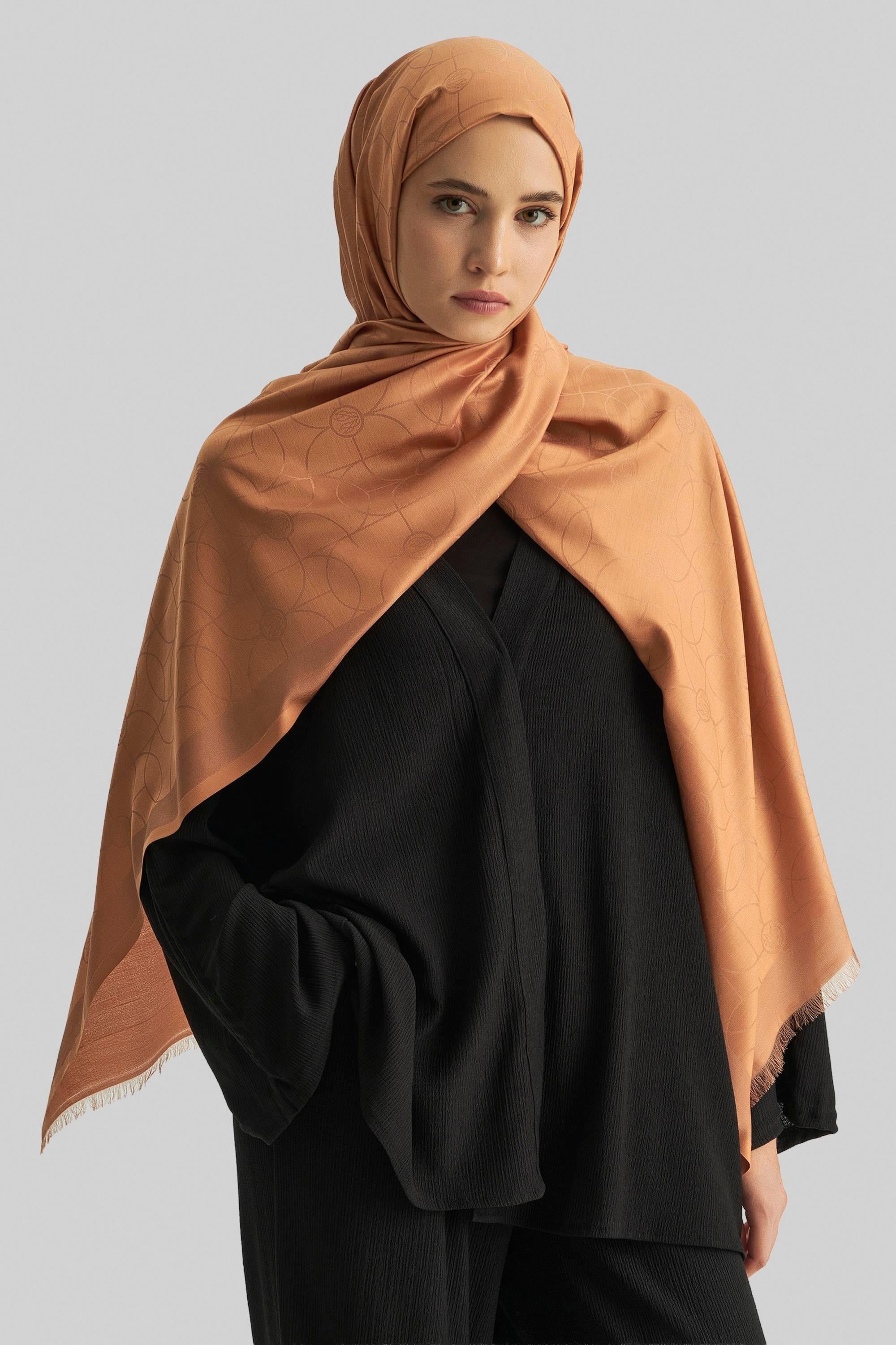 MAİSA %100 İPEK JAKARLI ŞAL-TABA