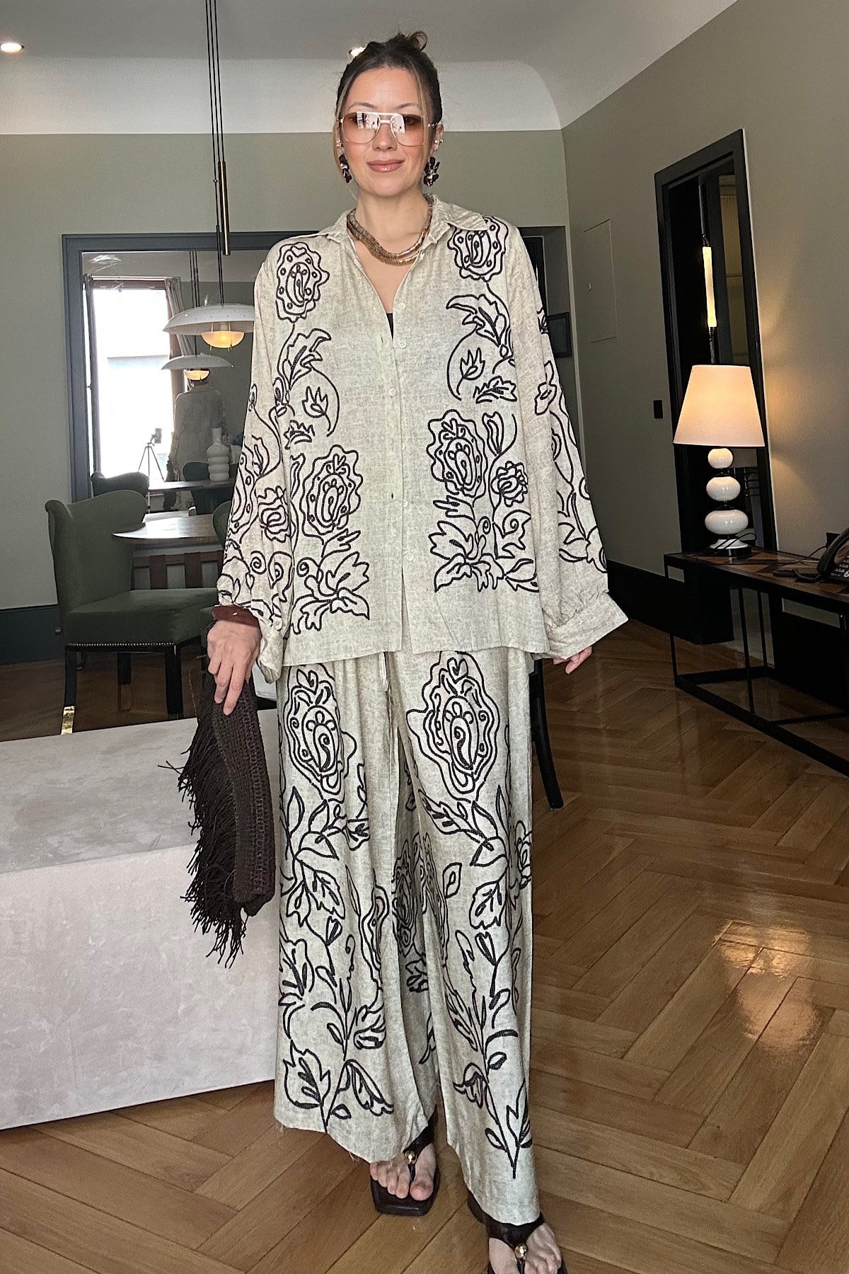 Nakış Desenli Oversize Takım