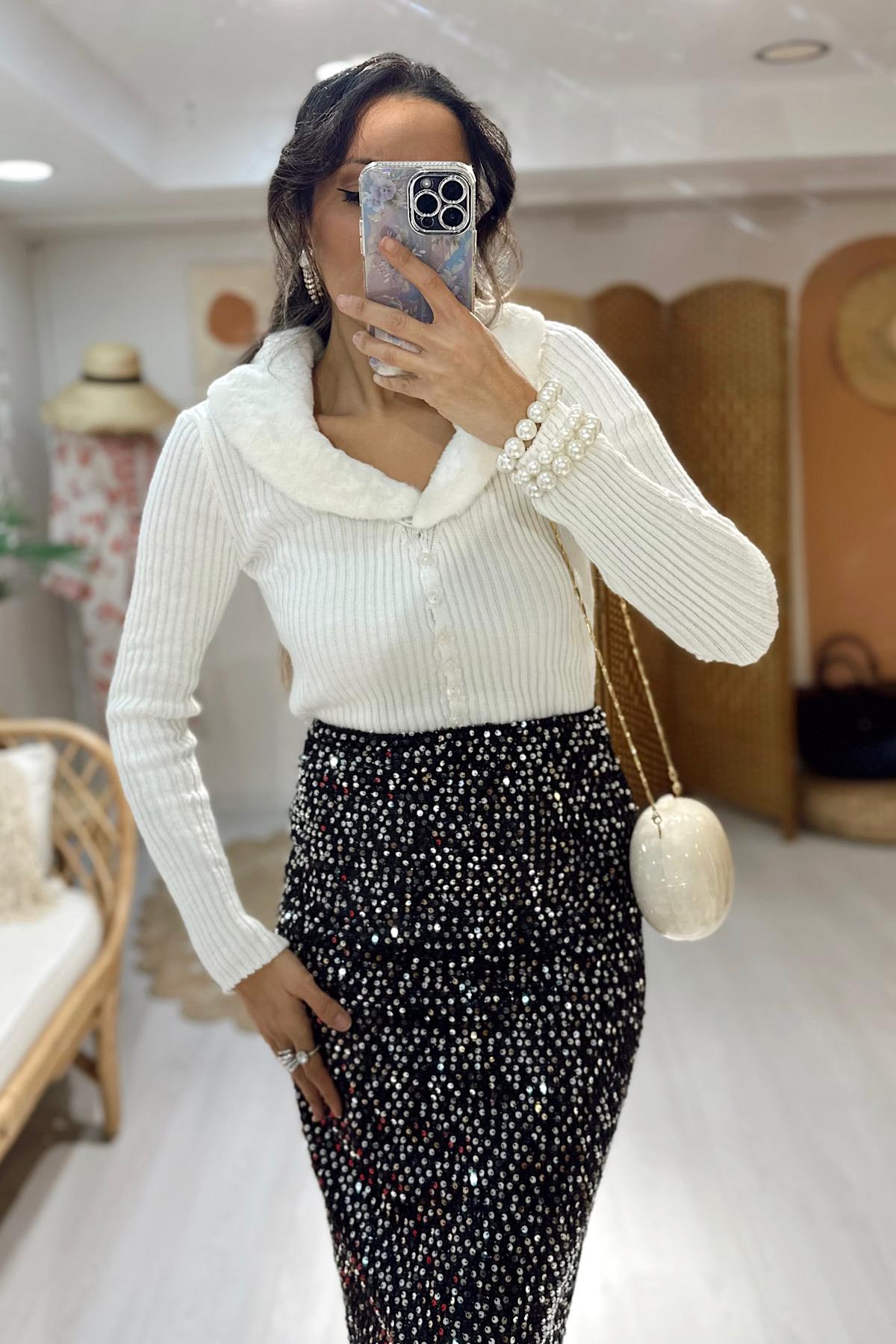 Yaka Kürklü Triko Hırka- Beyaz