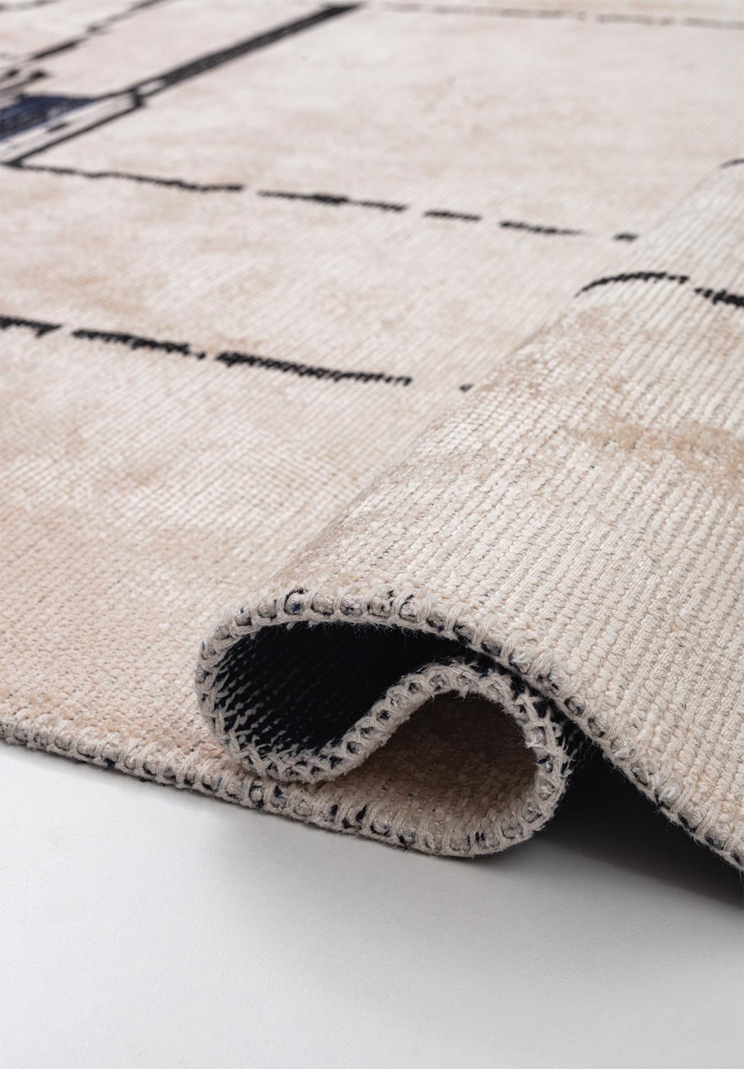 BRISTOL BLACK - DARK NAVY - RED - GOLD - BLUE - ECRU RUG