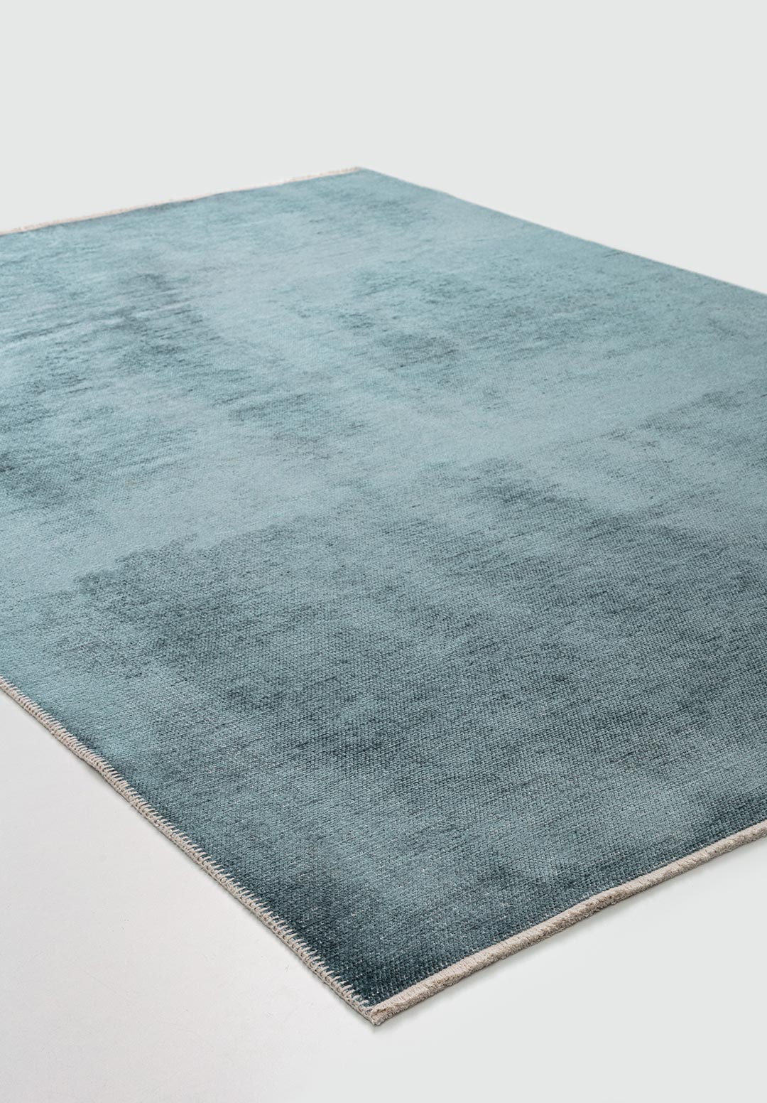 PEARL BLUE RUG