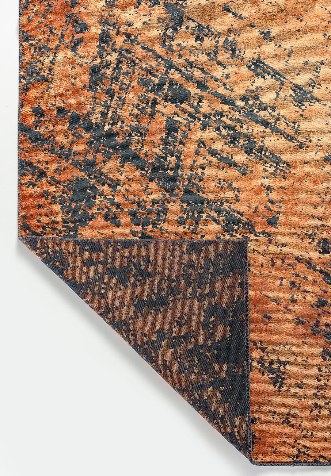 NOSTALGIA MAT SİYAH - KİREMİT HALI