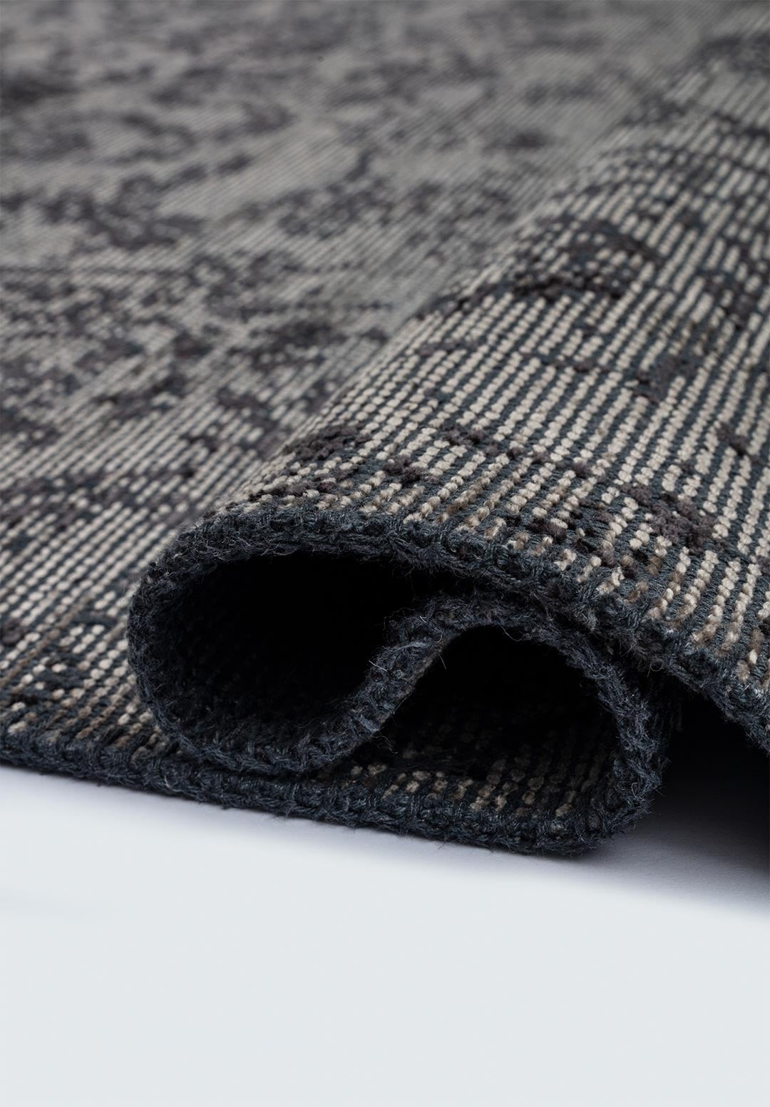 CLASSY CHARCOAL - BEIGE RUG