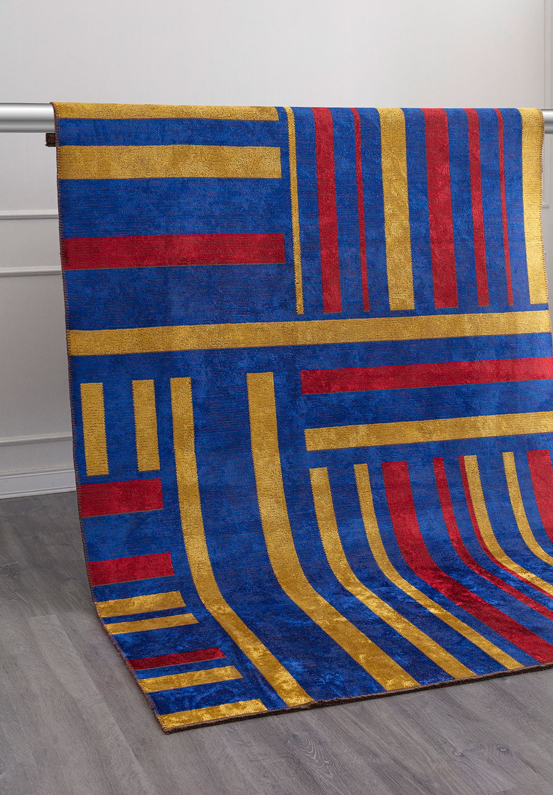 PARCEL KIRMIZI - SARI - SAKS MAVİSİ HALI