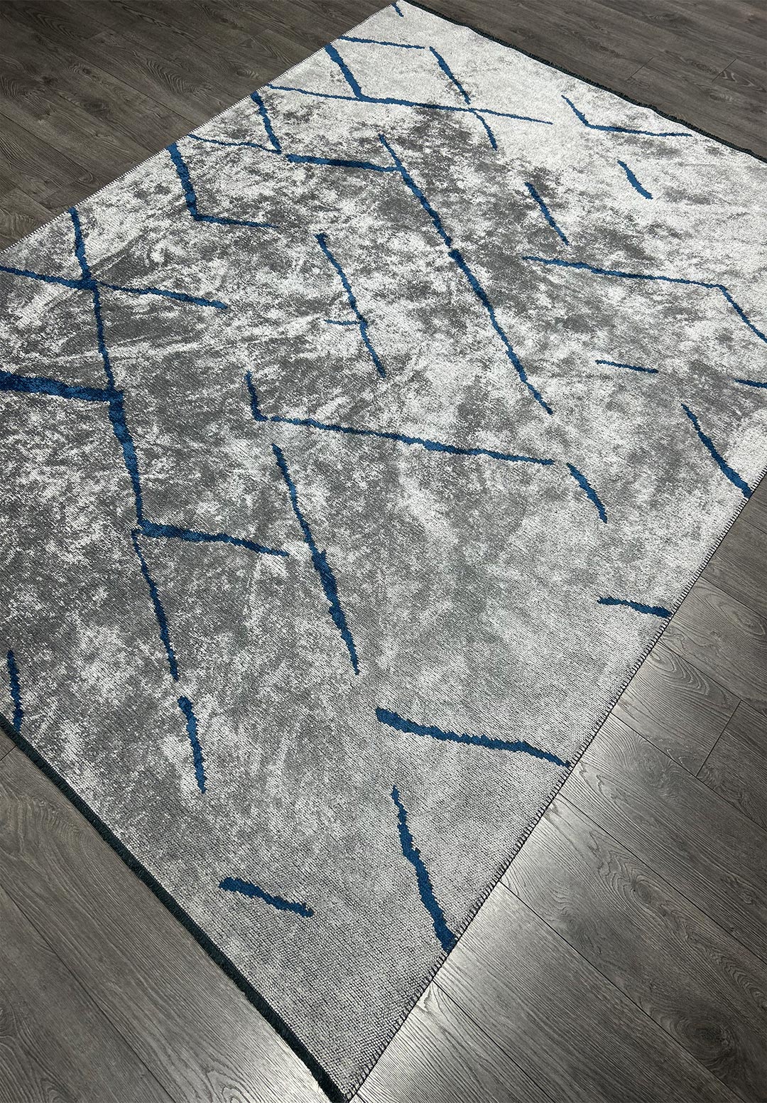I000731