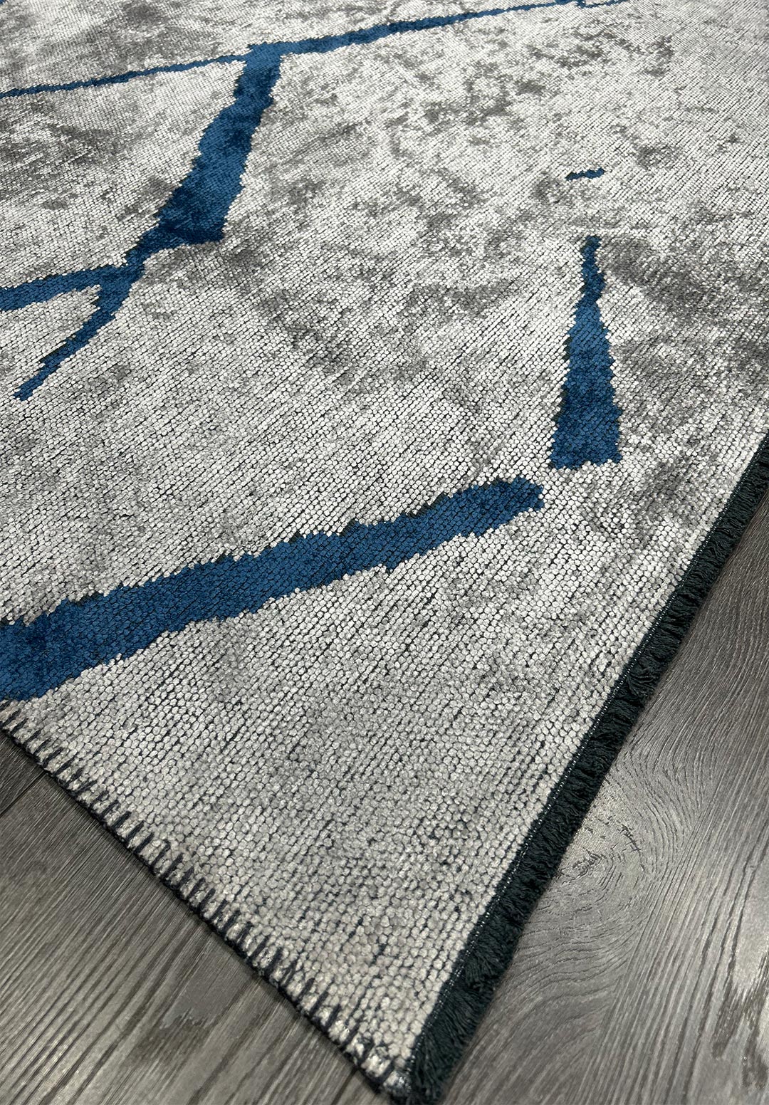 I000731