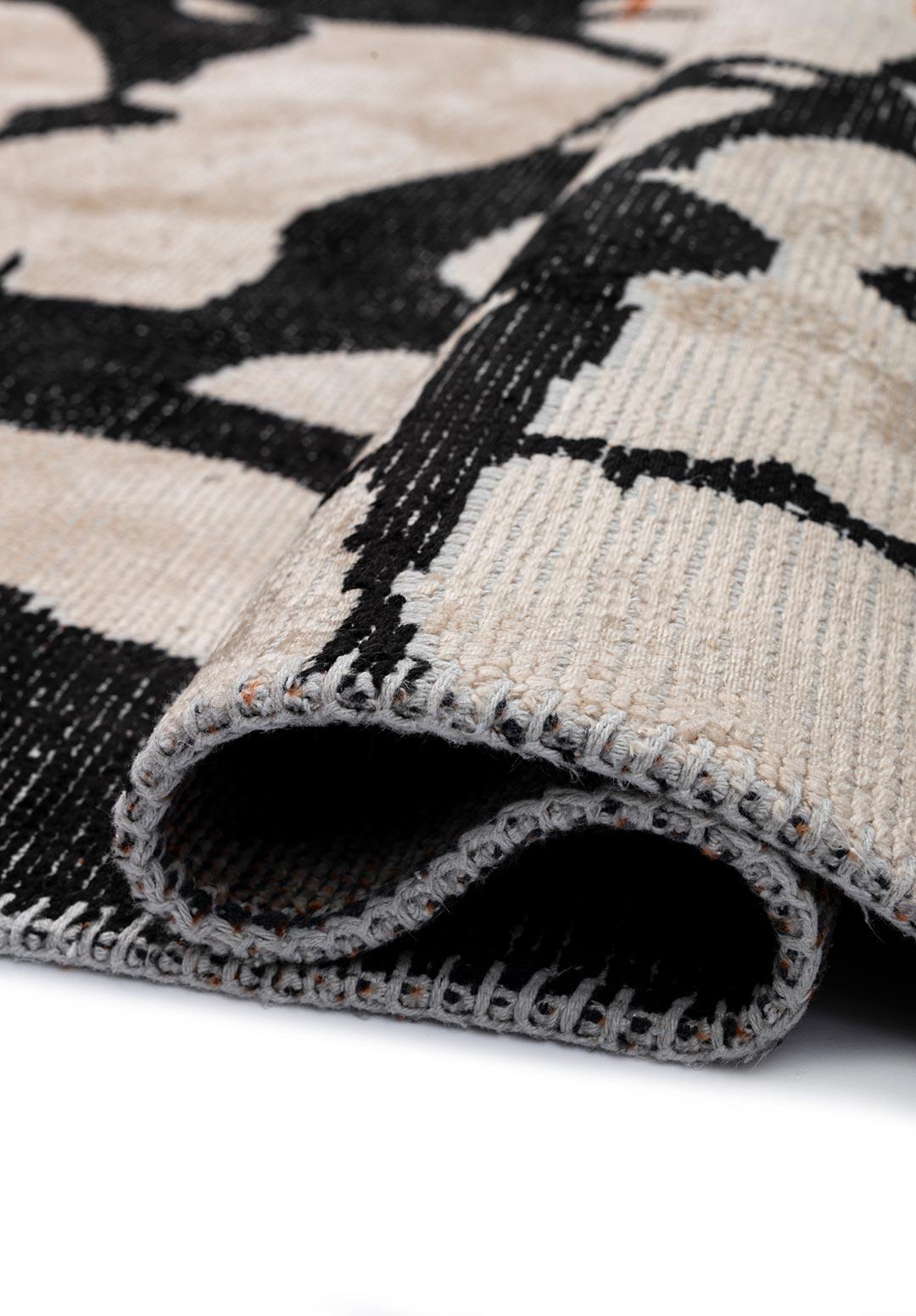 ASTORIA SİYAH - KİREMİT - EKRU HALI