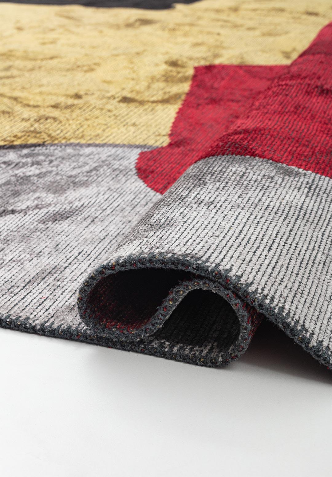 MIAMI BLACK - RED - GOLD - CHARCOAL - LIGHT GREY RUG