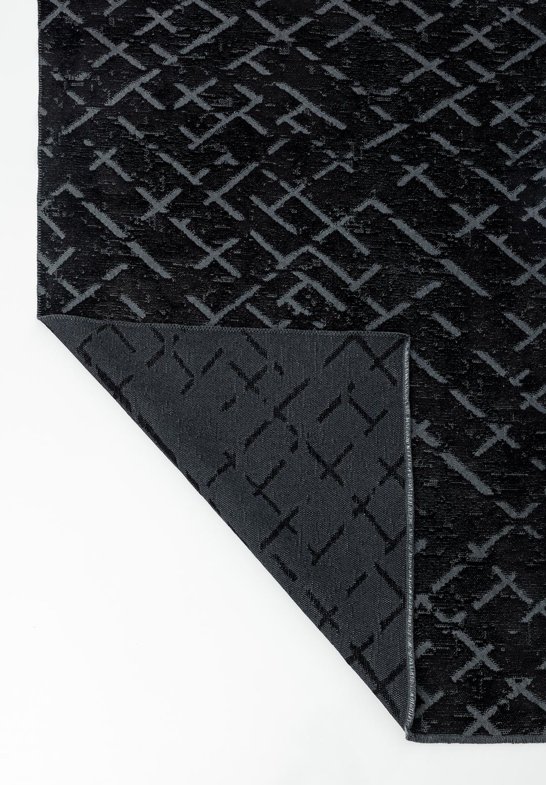 MYSTIQUE BLACK RUG